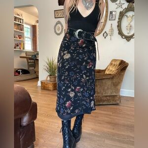 Dark floral vintage Talbots midi skirt